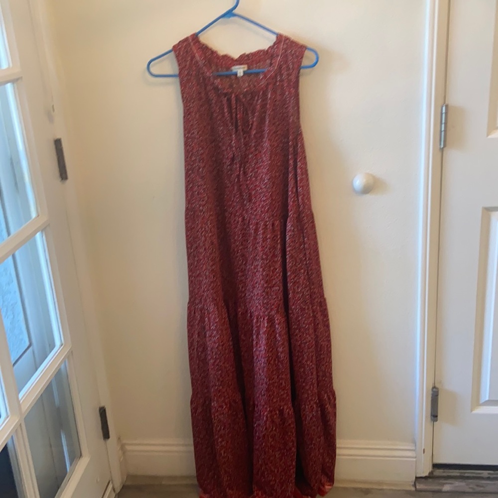 Max studio red dress.